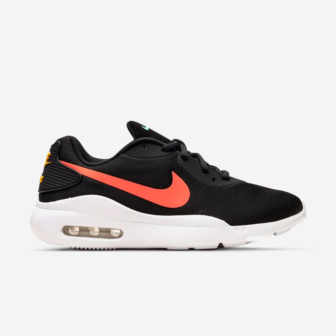 Nike air max oketo negro online