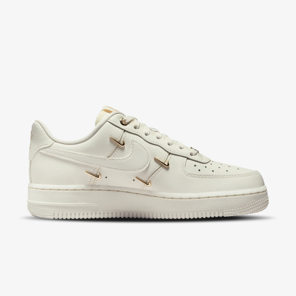 Zapatillas Nike Air Force 1 07 LX CN Mujer