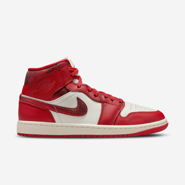 Zapatillas Jordan Women's Air 1 Mid Se Mujer